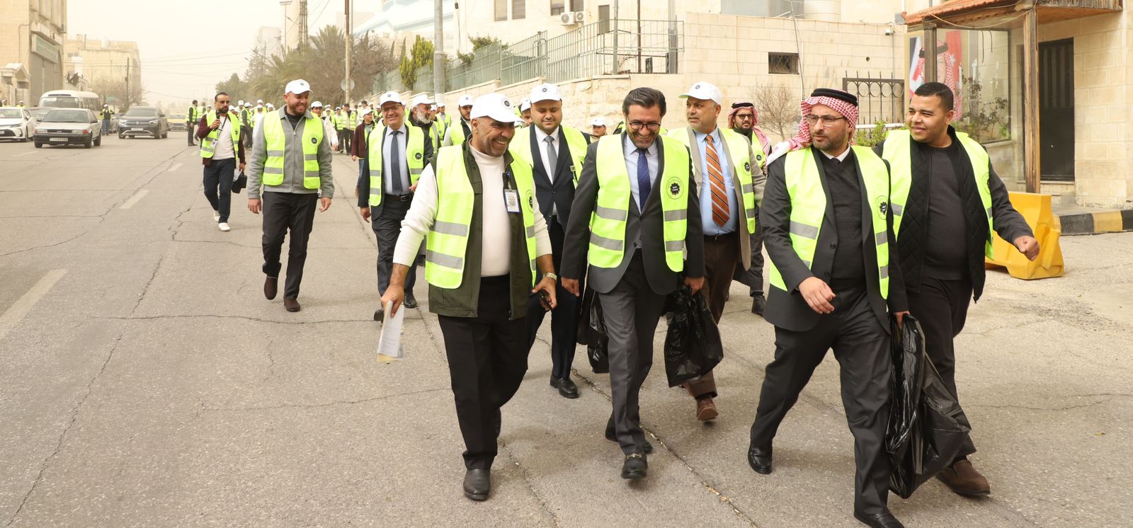 Madar Al-Saa Images 0.4276917906418255