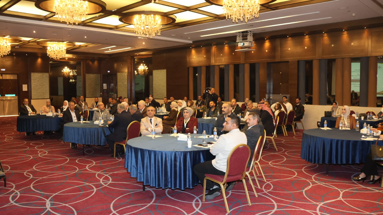 Madar Al-Saa Images 0.1676970311176882