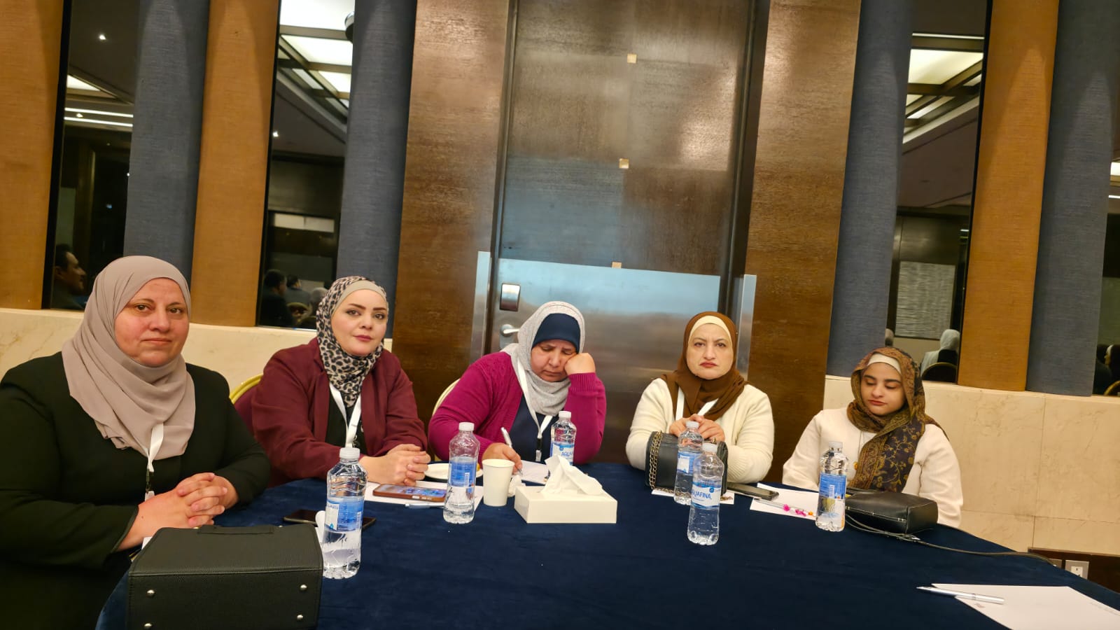 Madar Al-Saa Images 0.14258799425574575