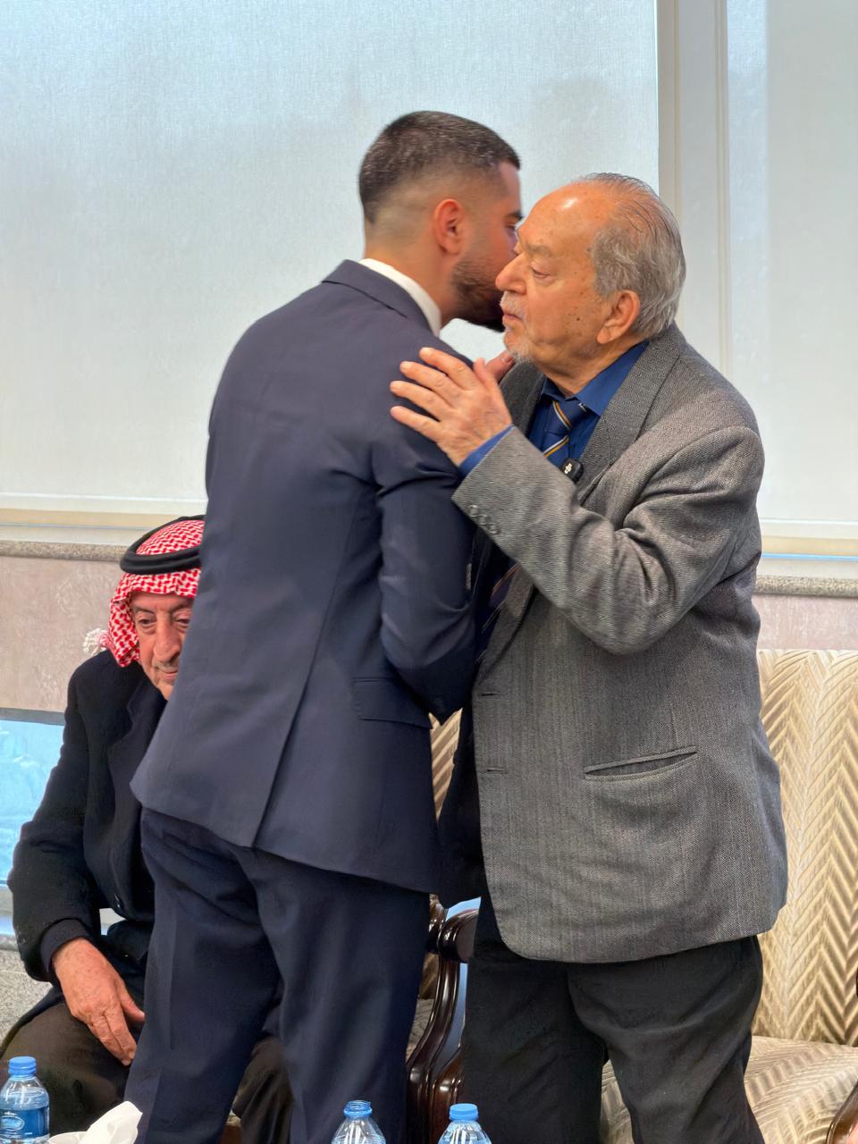 Madar Al-Saa Images 0.7012195327296461