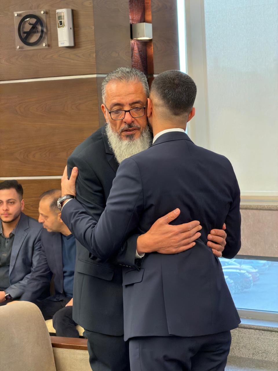 Madar Al-Saa Images 0.7184708784315214