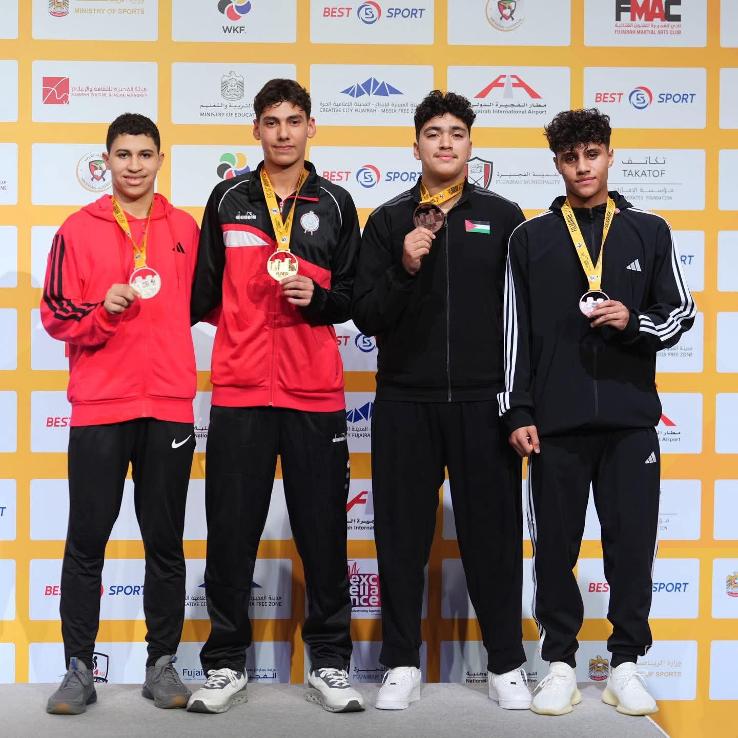 Madar Al-Saa Images 0.8563066689239834