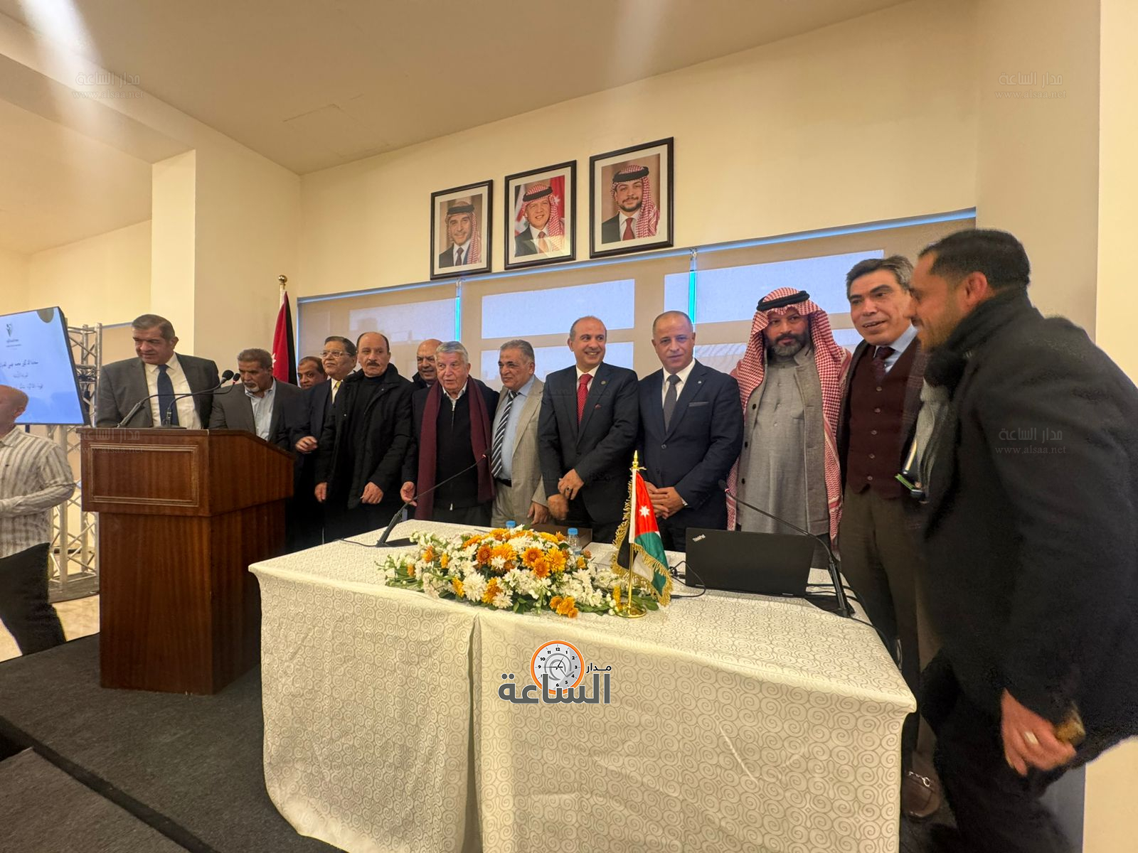 Madar Al-Saa Images 0.34682838766691804