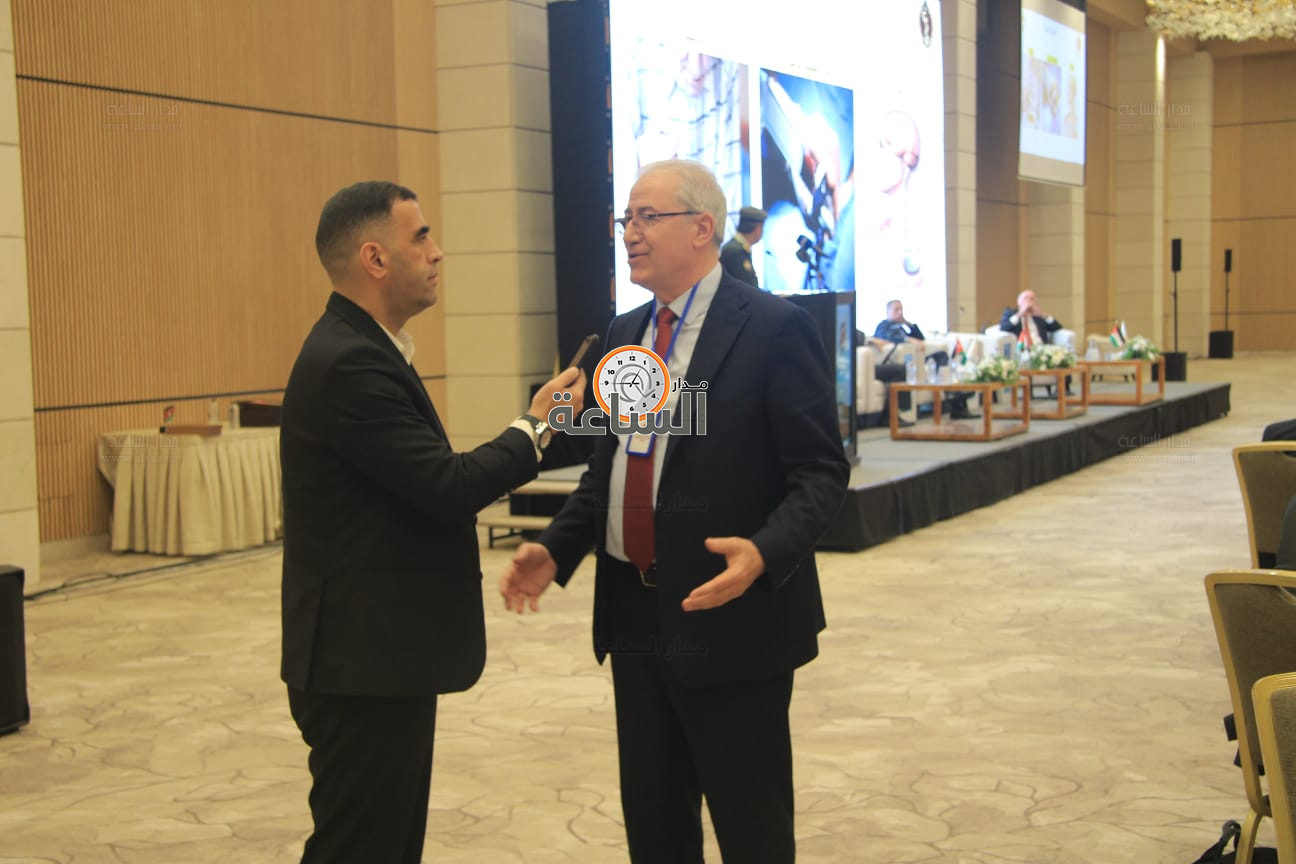 Madar Al-Saa Images 0.04458799261258051