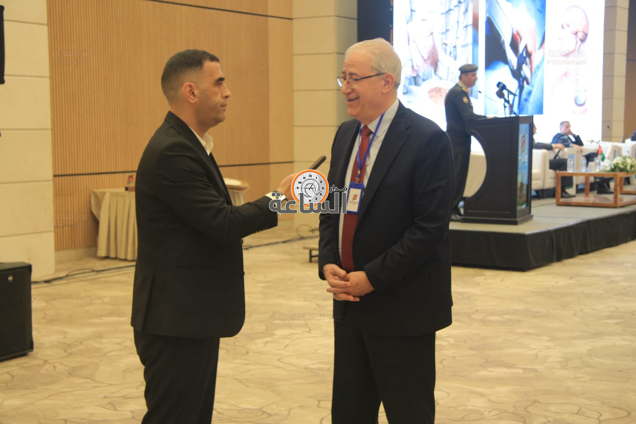 Madar Al-Saa Images 0.5293133810634899