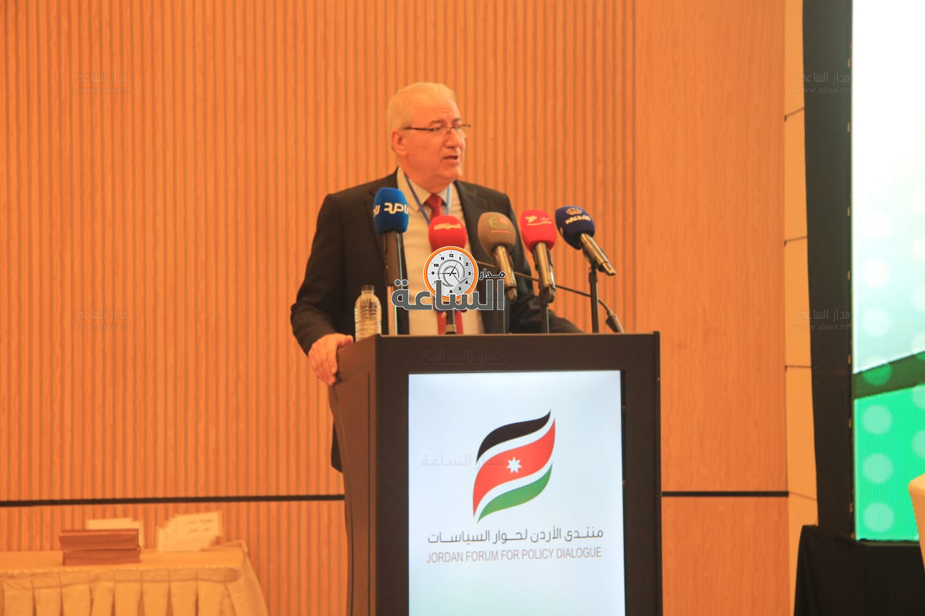 Madar Al-Saa Images 0.7806183501946902