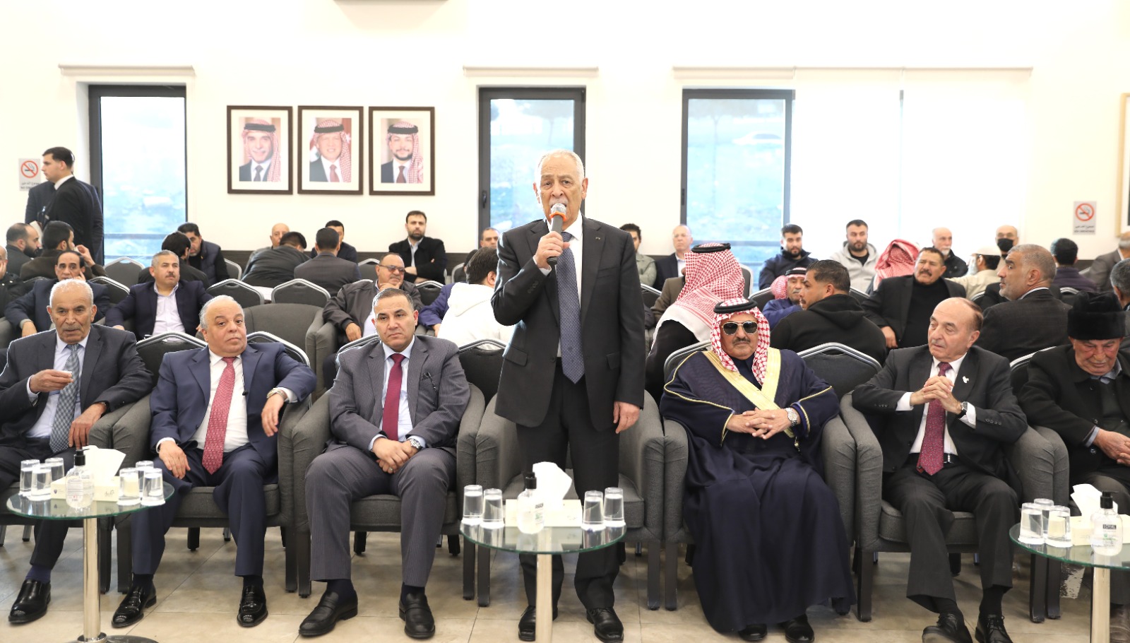 Madar Al-Saa Images 0.5387970624925524