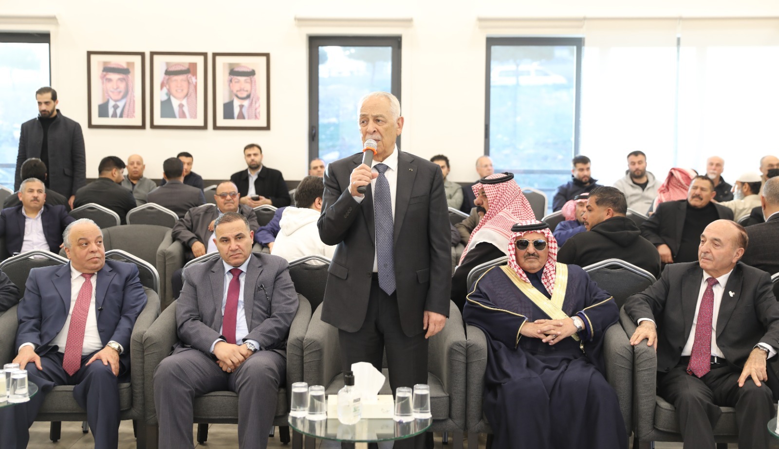 Madar Al-Saa Images 0.8883912993839973