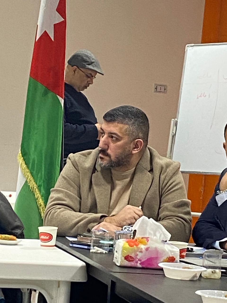 Madar Al-Saa Images 0.863524871846565