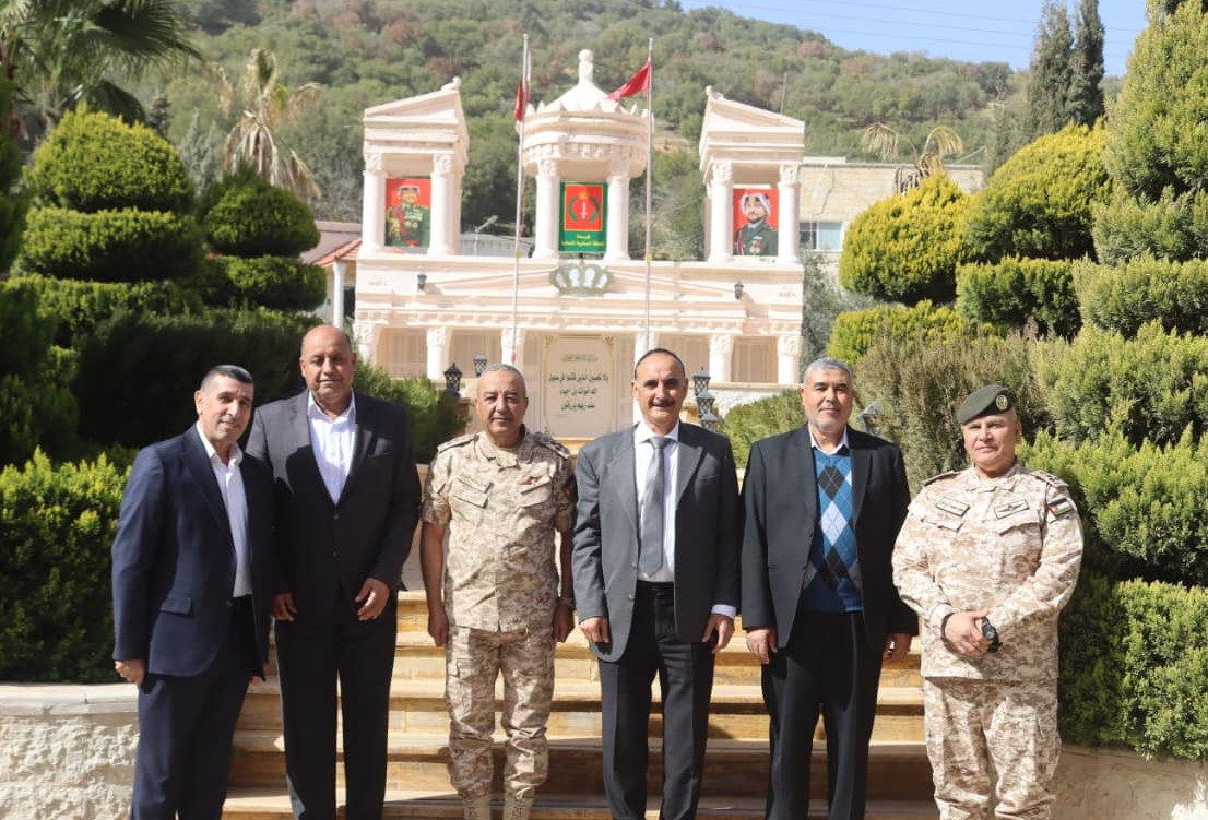 Madar Al-Saa Images 0.09266035589264499