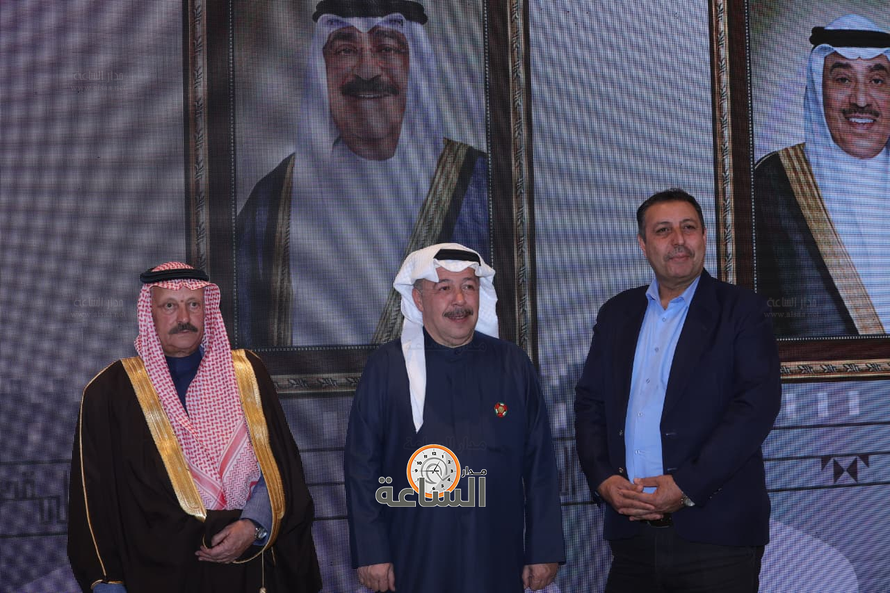 Madar Al-Saa Images 0.03492066775523661