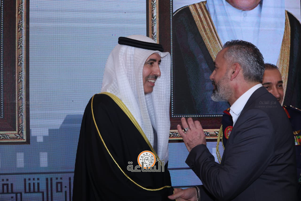 Madar Al-Saa Images 0.055127519799127