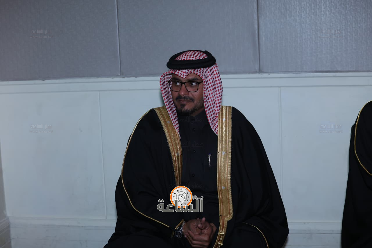 Madar Al-Saa Images 0.711074473470602