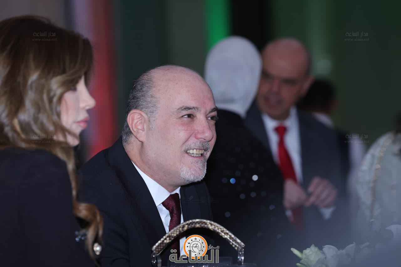 Madar Al-Saa Images 0.21376741941424737