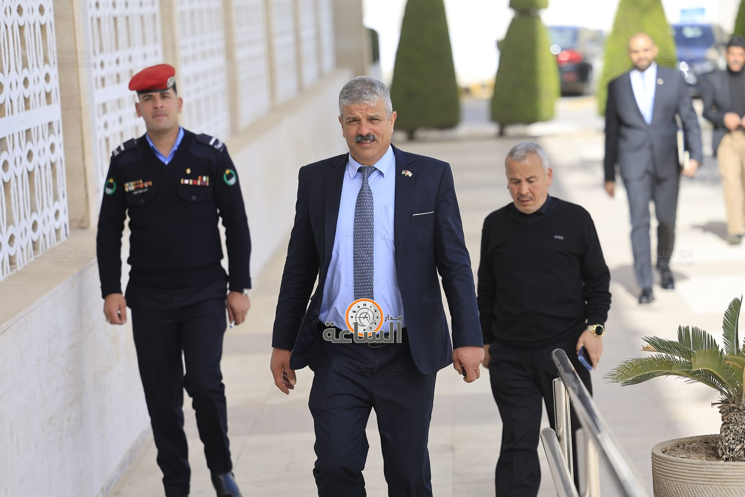 Madar Al-Saa Images 0.1672878003624091