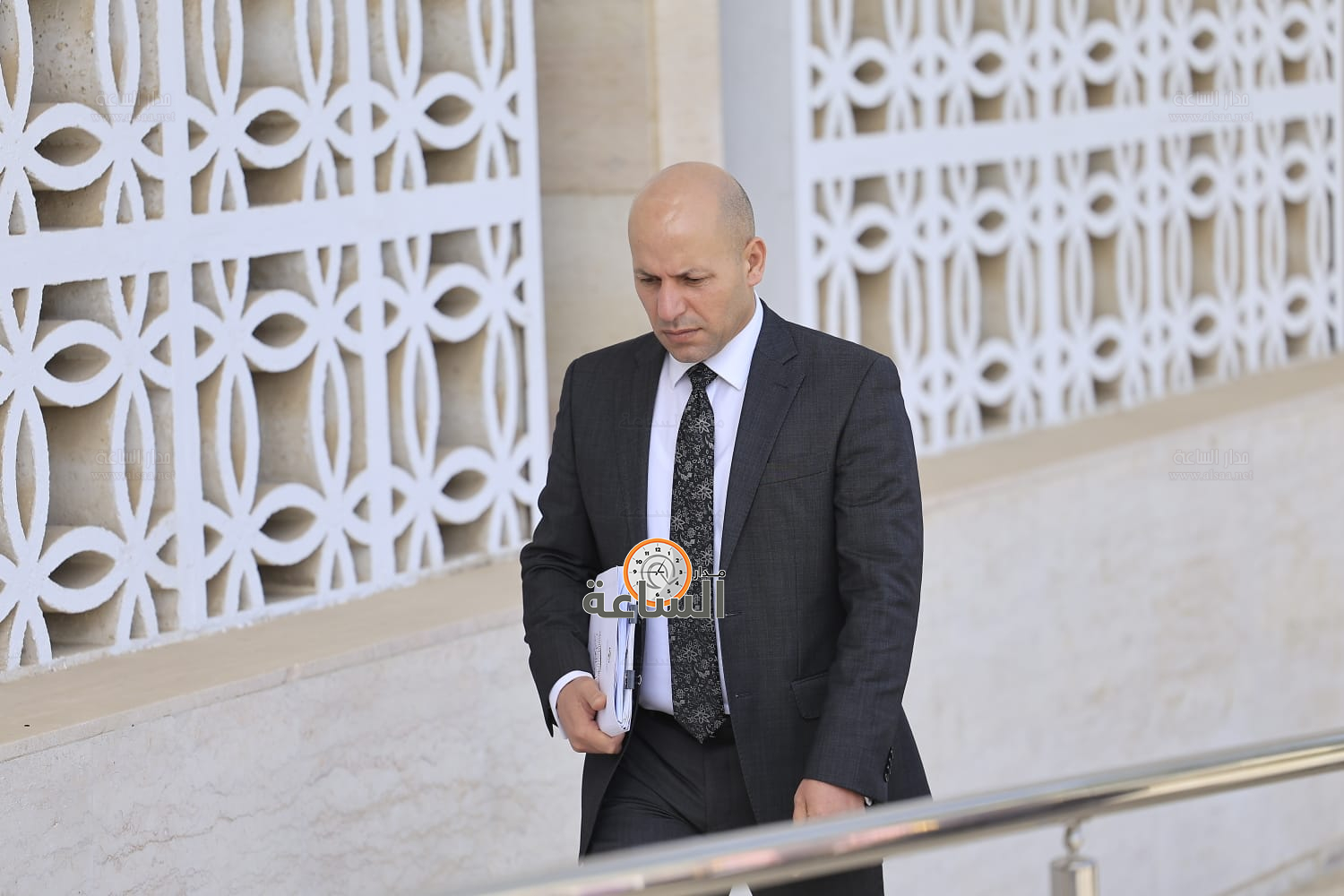 Madar Al-Saa Images 0.8154844278874513