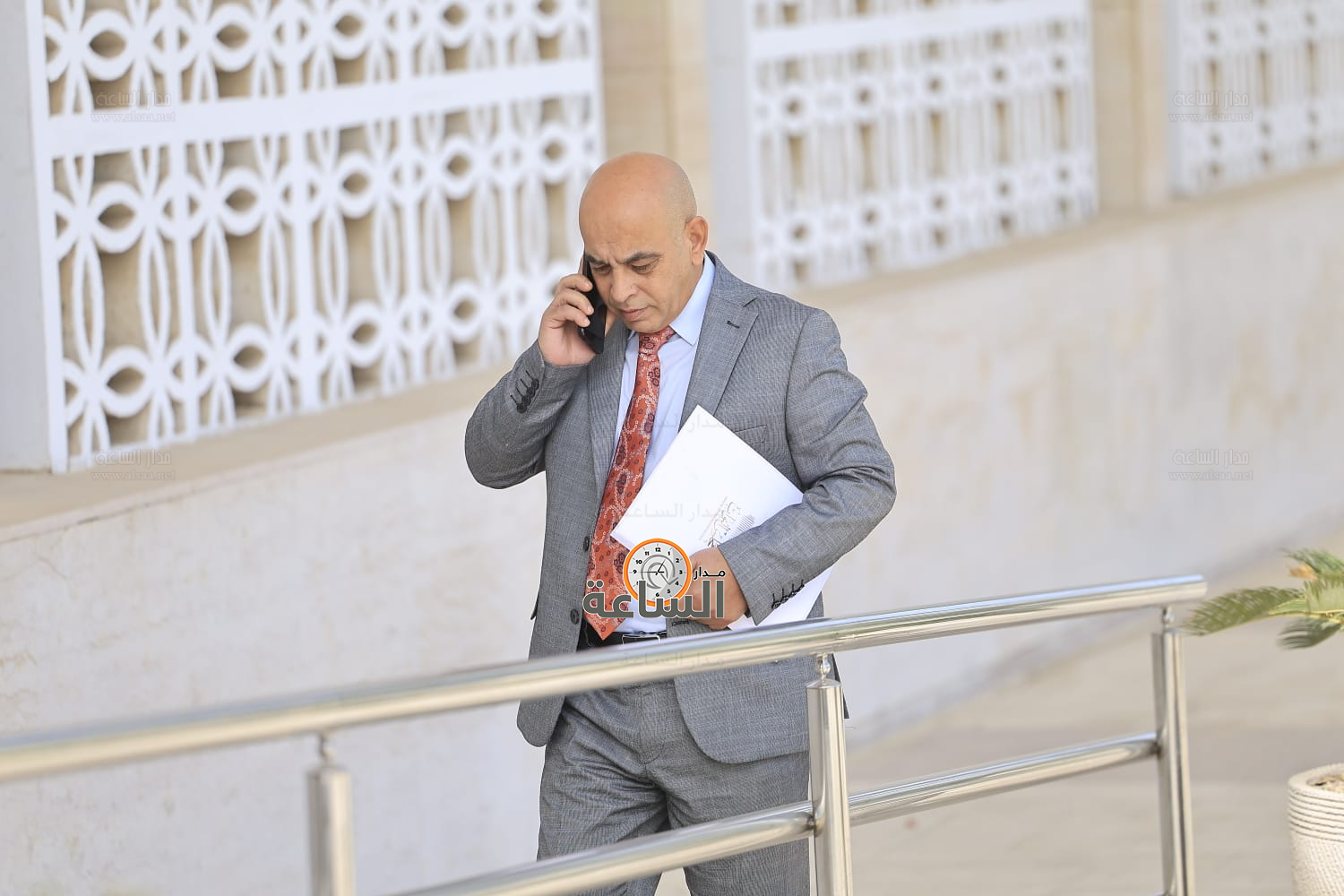 Madar Al-Saa Images 0.18469759652435458