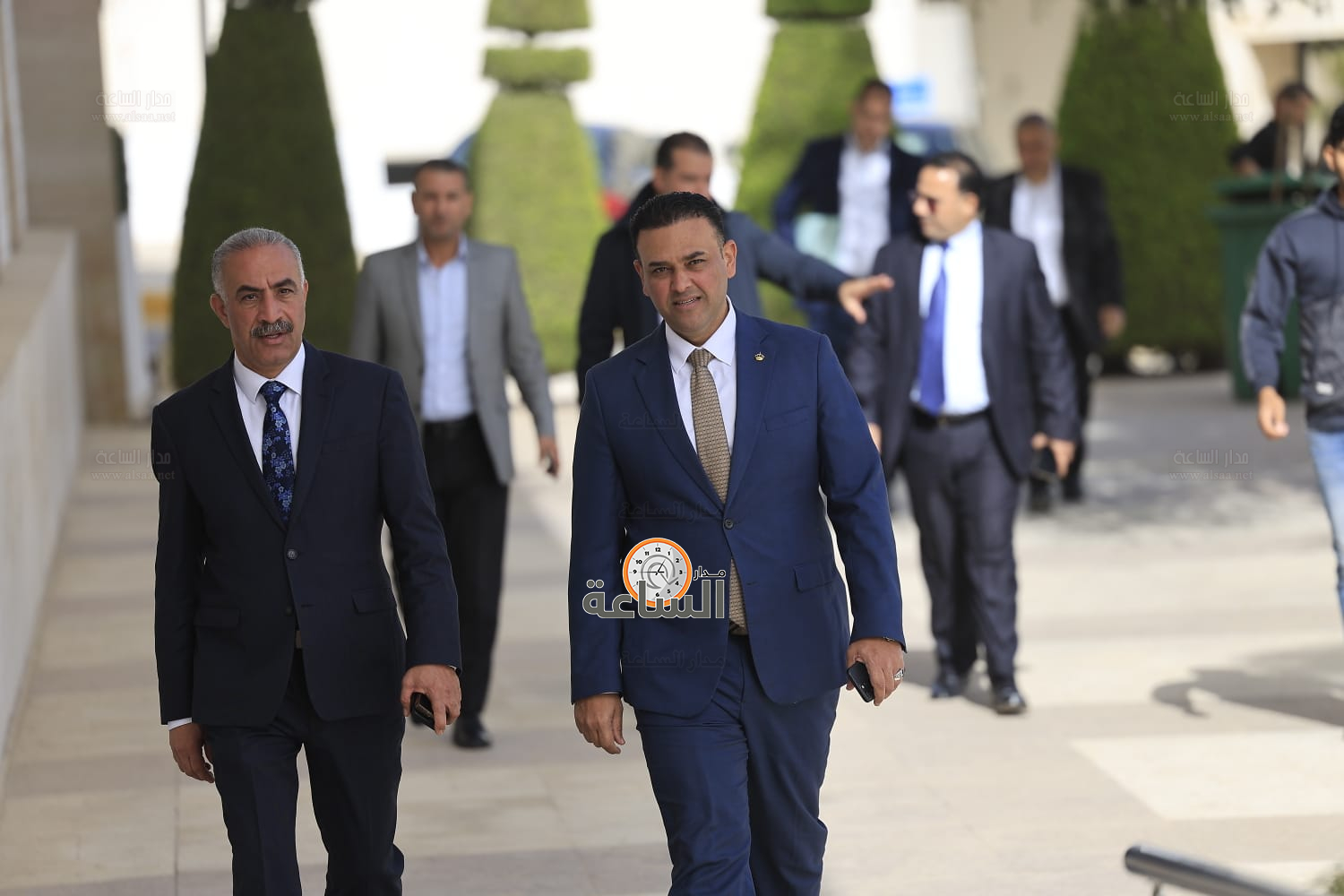 Madar Al-Saa Images 0.917436682563401