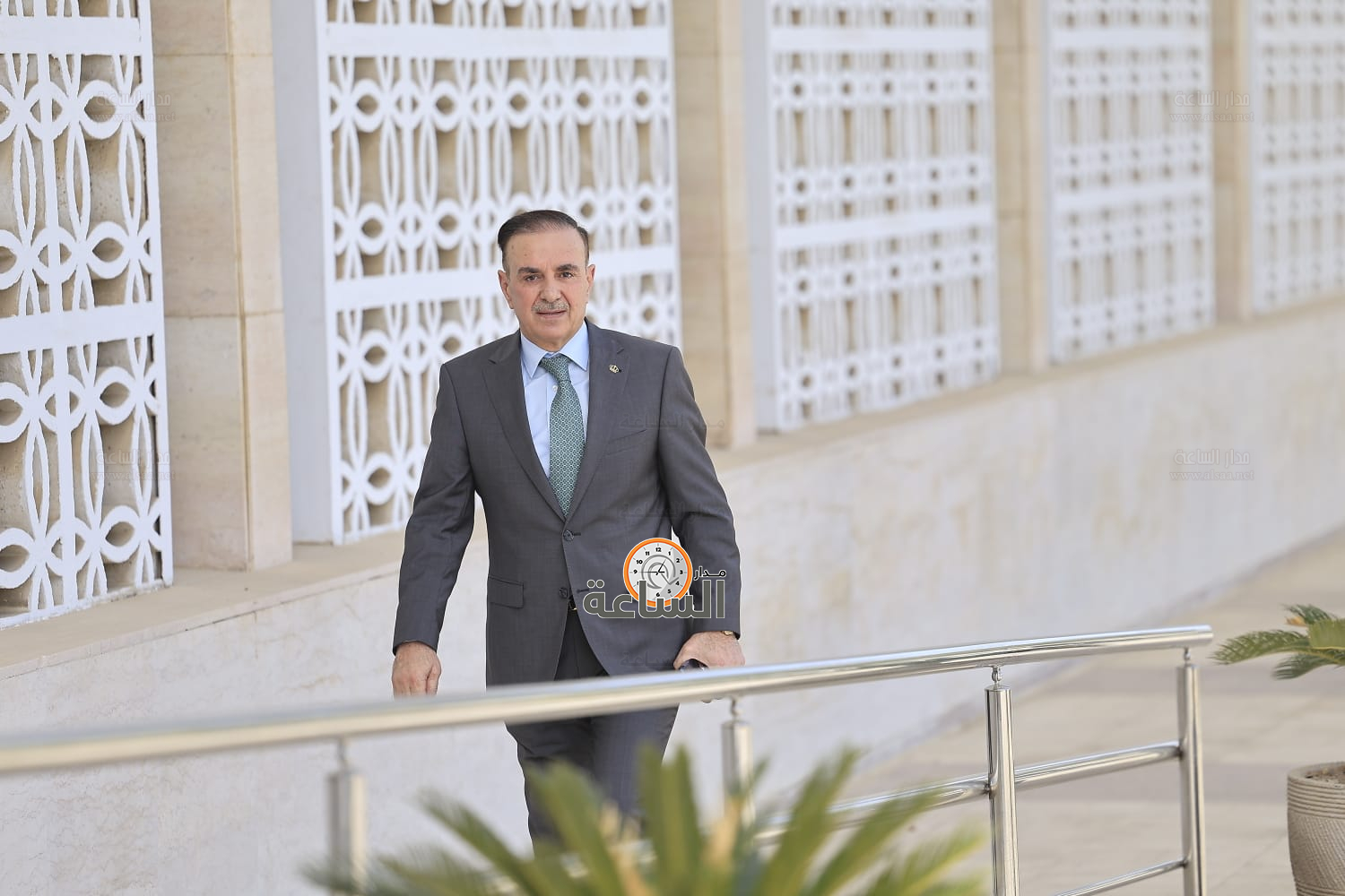 Madar Al-Saa Images 0.1716388851688323