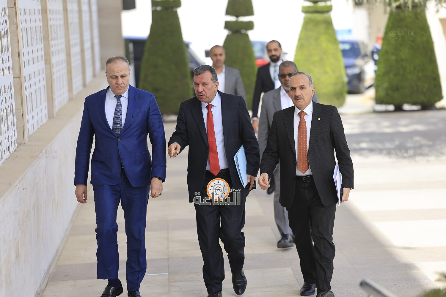 Madar Al-Saa Images 0.9741179699178739