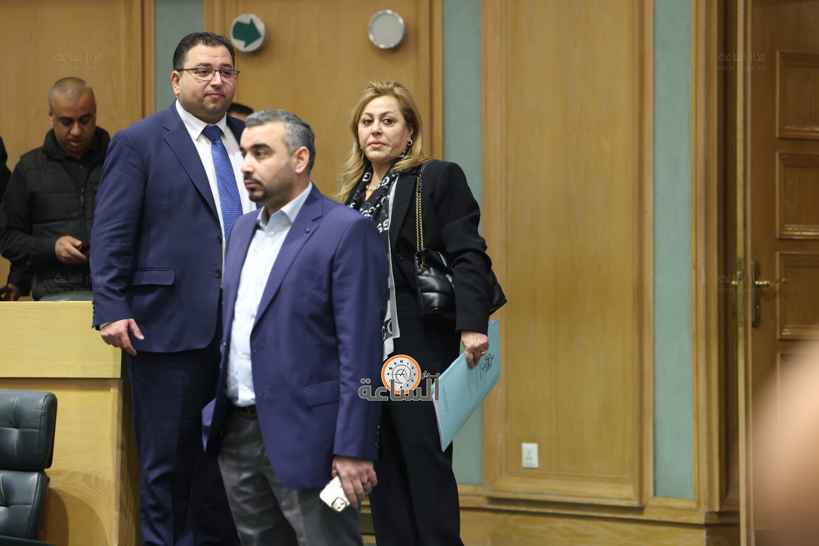 Madar Al-Saa Images 0.42709383429651426