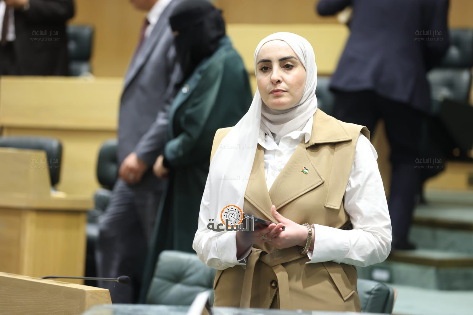 Madar Al-Saa Images 0.9473159945046395