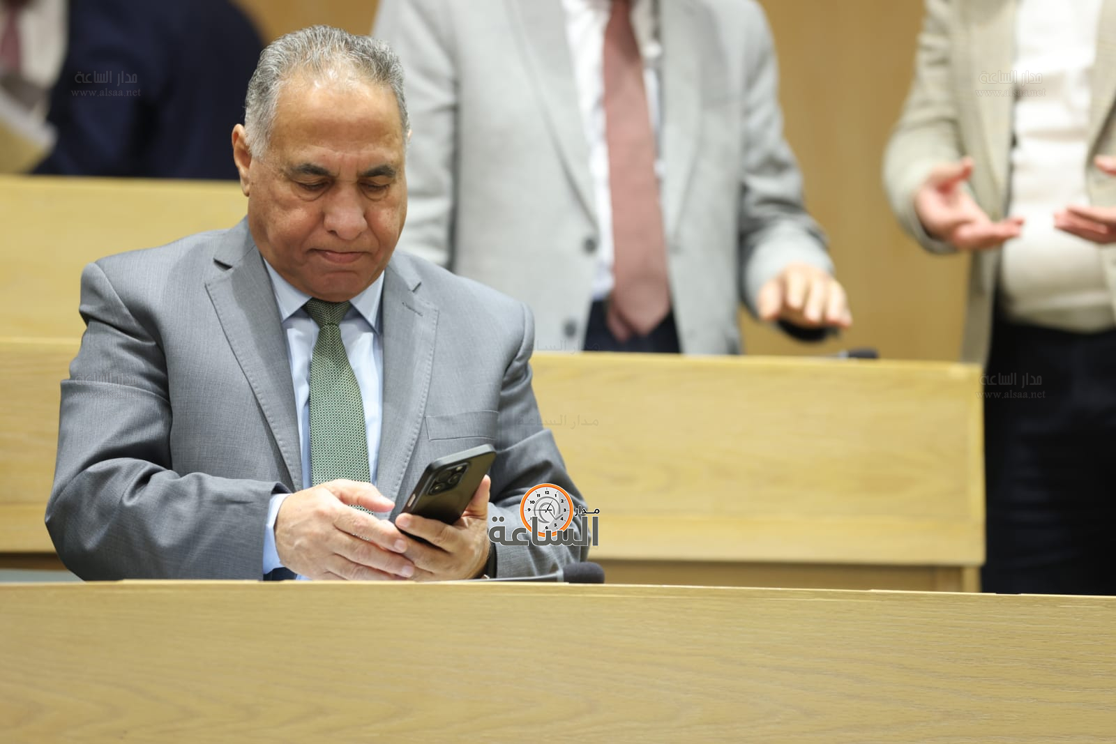 Madar Al-Saa Images 0.6392616324611203