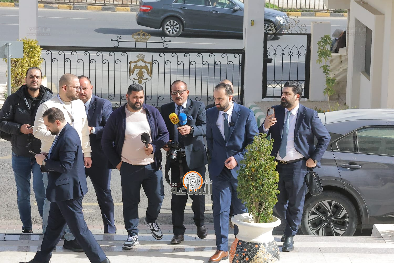 Madar Al-Saa Images 0.26387804245319846