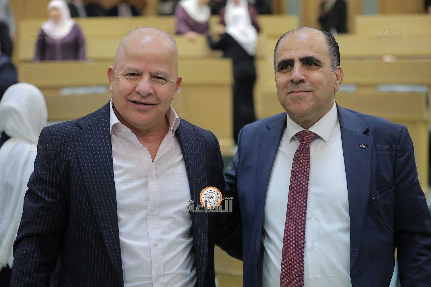 Madar Al-Saa Images 0.8507422625955836