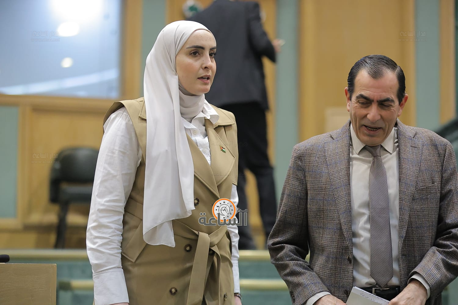 Madar Al-Saa Images 0.7772064708110924