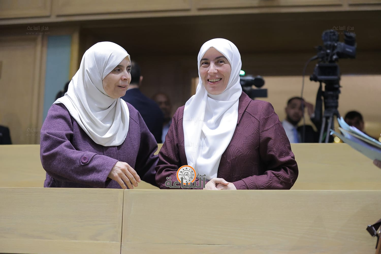 Madar Al-Saa Images 0.8918445522356803