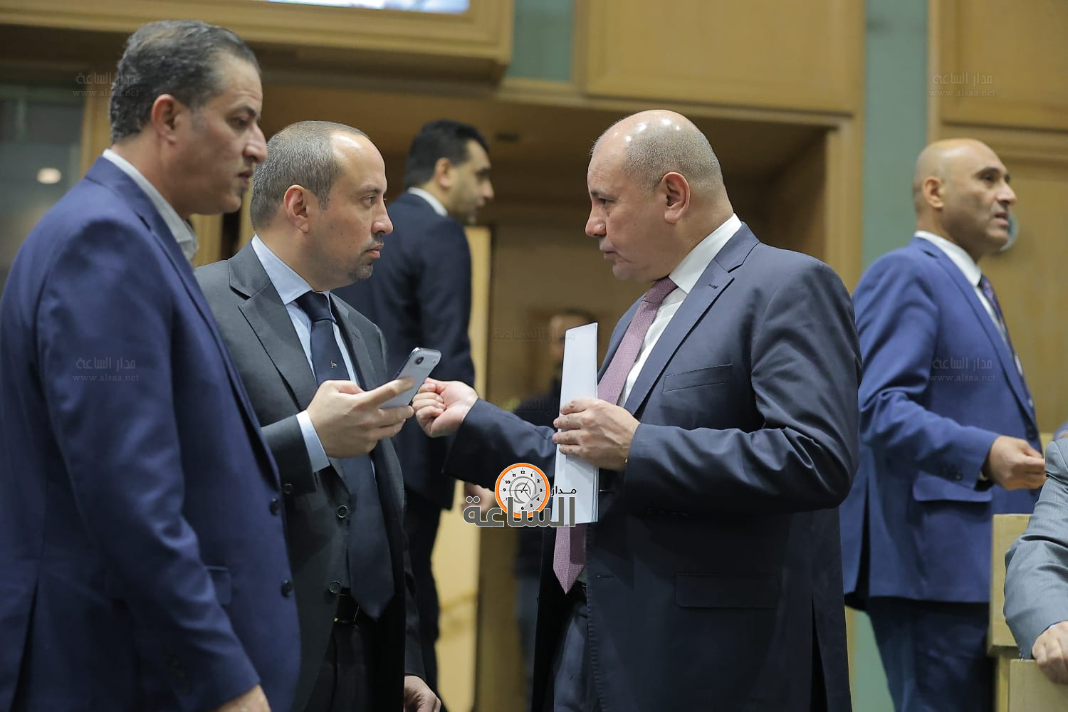 Madar Al-Saa Images 0.25619126779468404