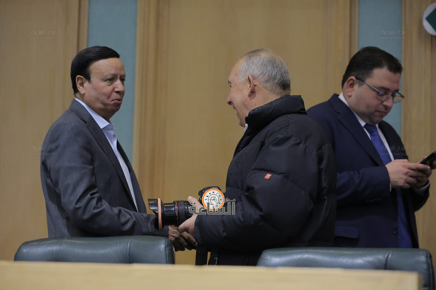 Madar Al-Saa Images 0.7396796537207695