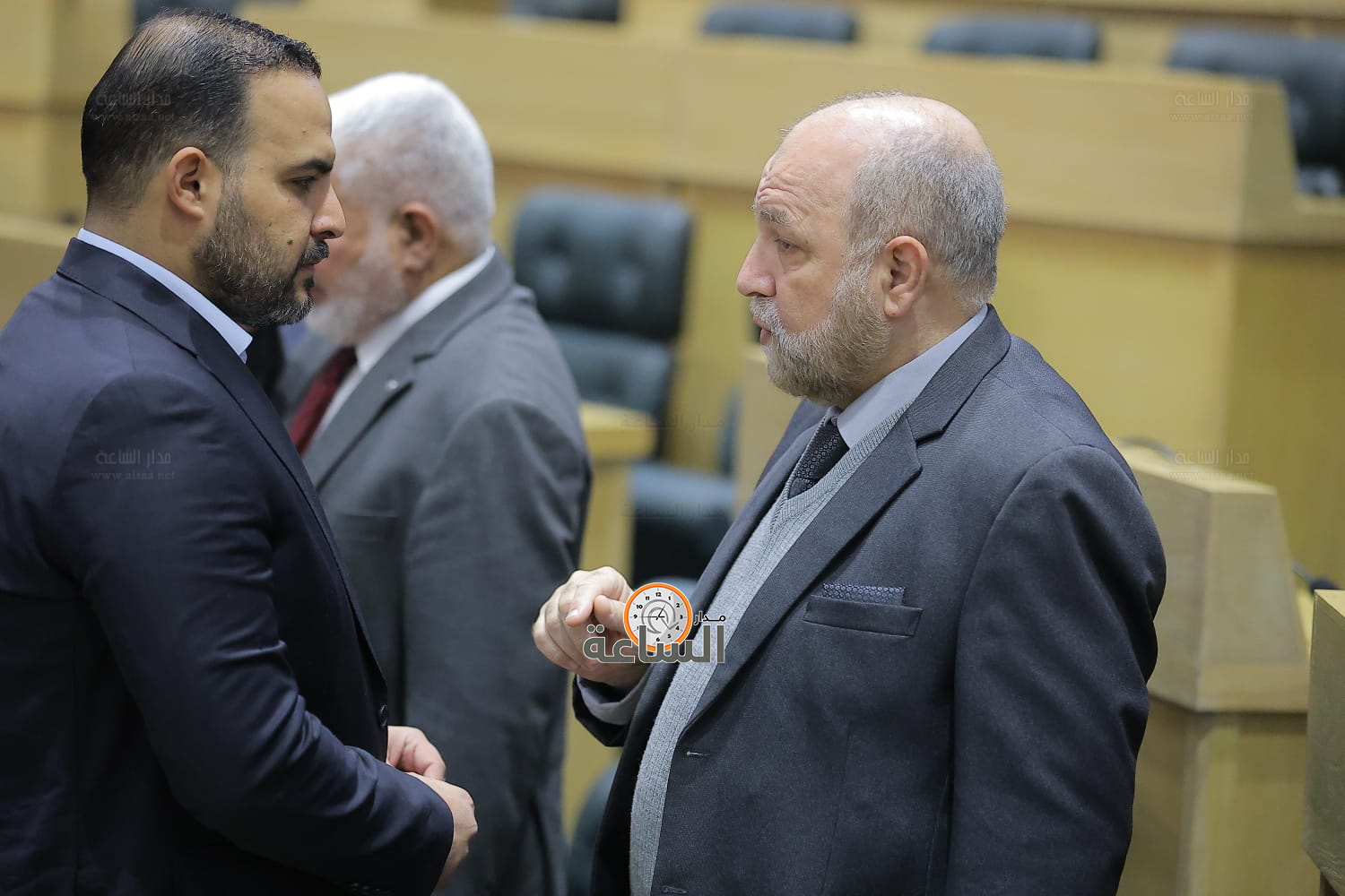 Madar Al-Saa Images 0.8524525284718184