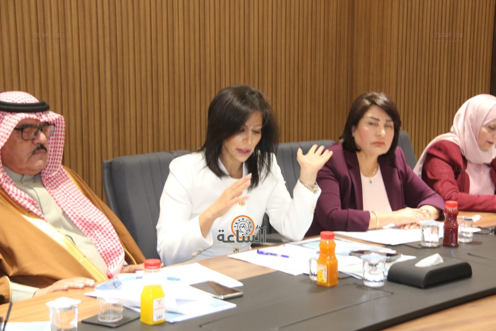 Madar Al-Saa Images 0.0447426055067649