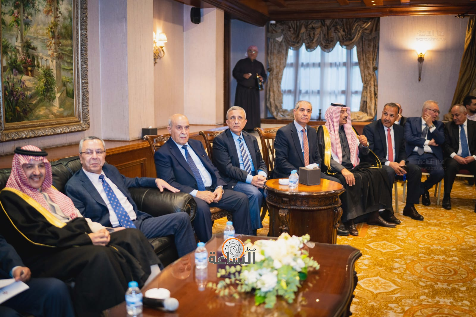 Madar Al-Saa Images 0.5930665381643536