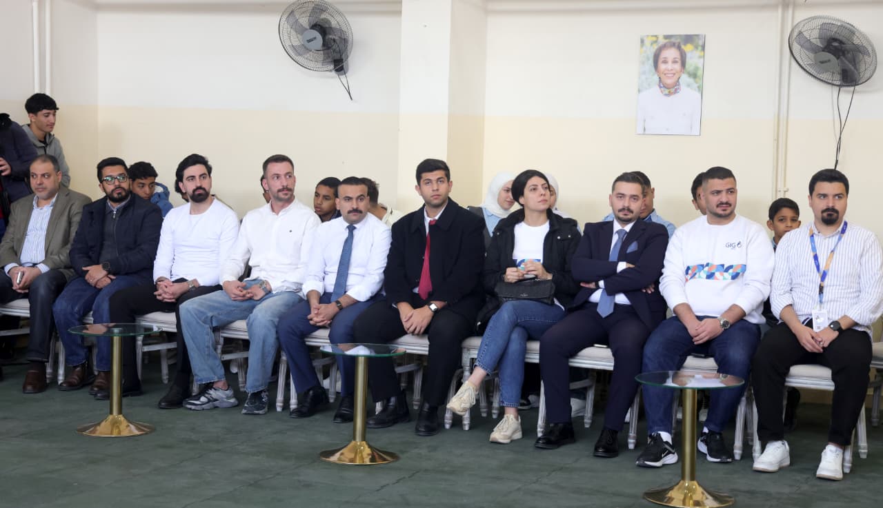 Madar Al-Saa Images 0.6332103277017875