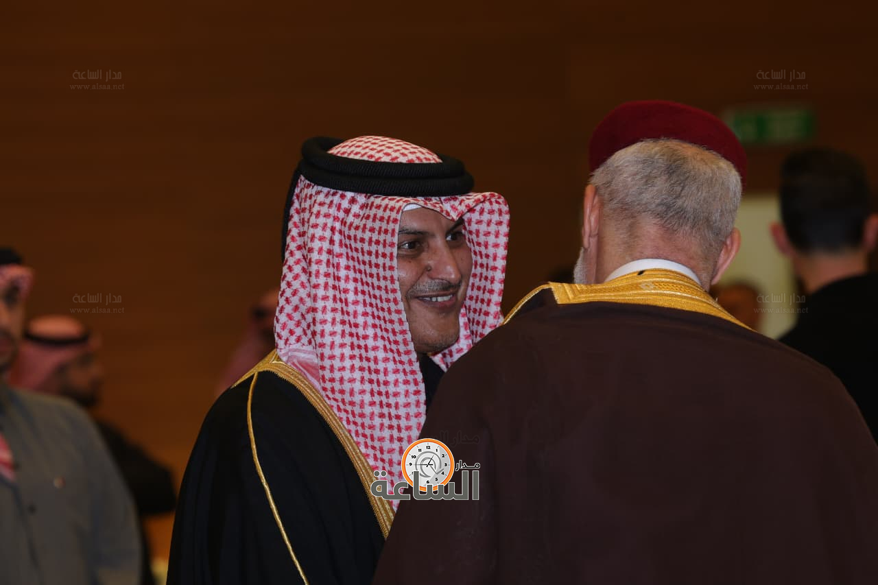 Madar Al-Saa Images 0.49329828306707013