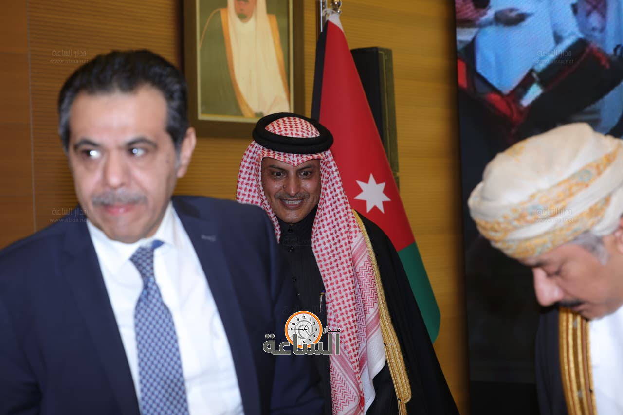 Madar Al-Saa Images 0.5772021132474523