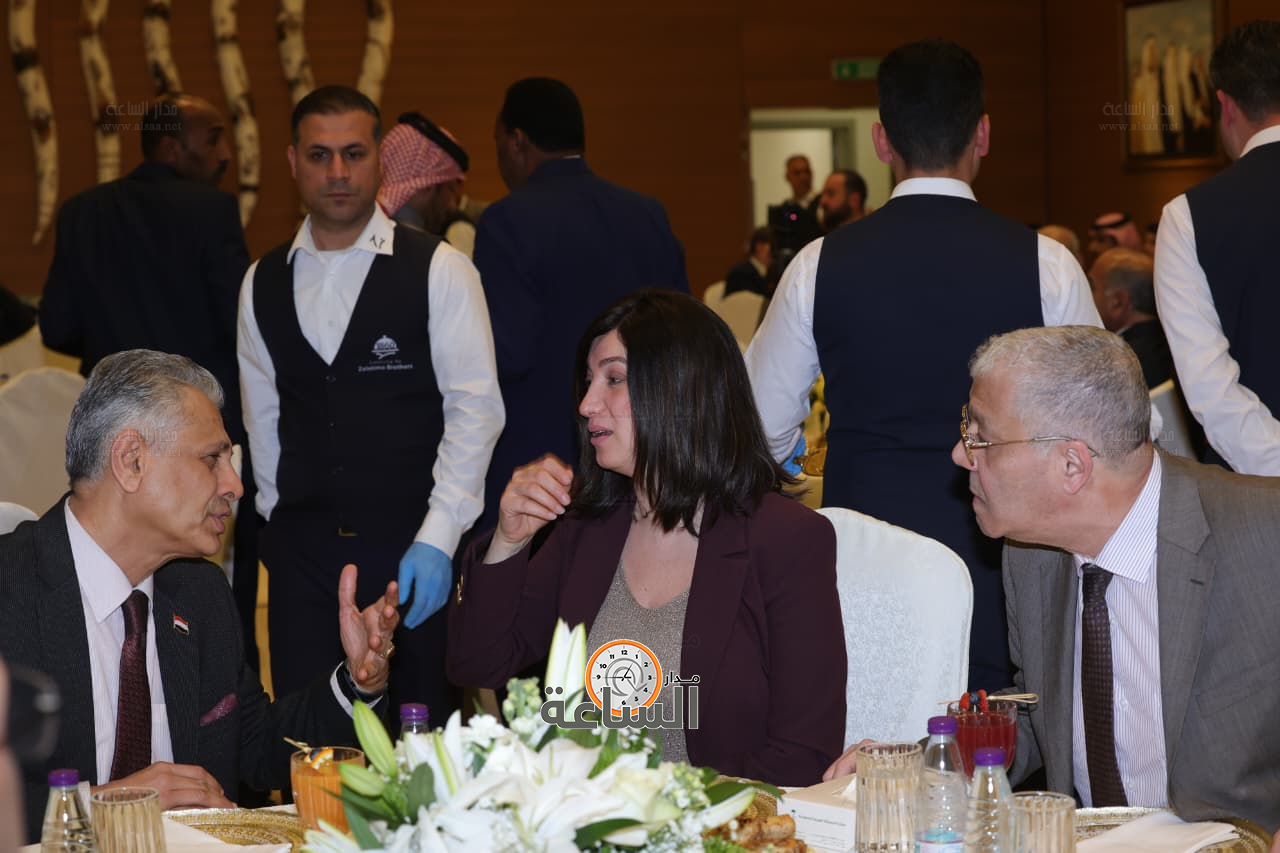 Madar Al-Saa Images 0.7459807782856722