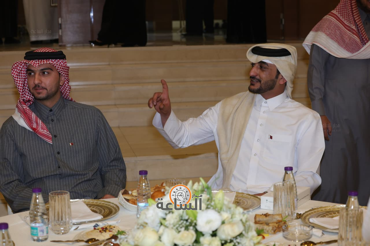 Madar Al-Saa Images 0.40742230428132464