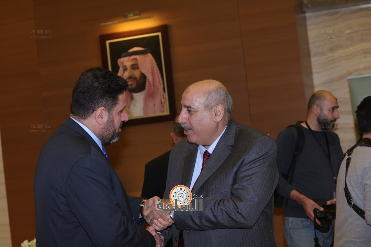 Madar Al-Saa Images 0.5138494636113338