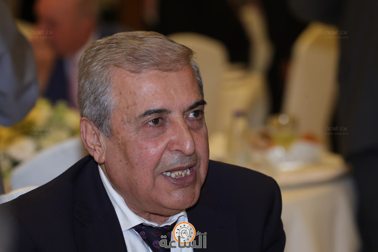 Madar Al-Saa Images 0.043261737582037774