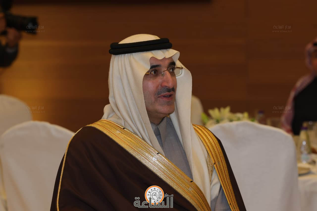 Madar Al-Saa Images 0.9831993051218915