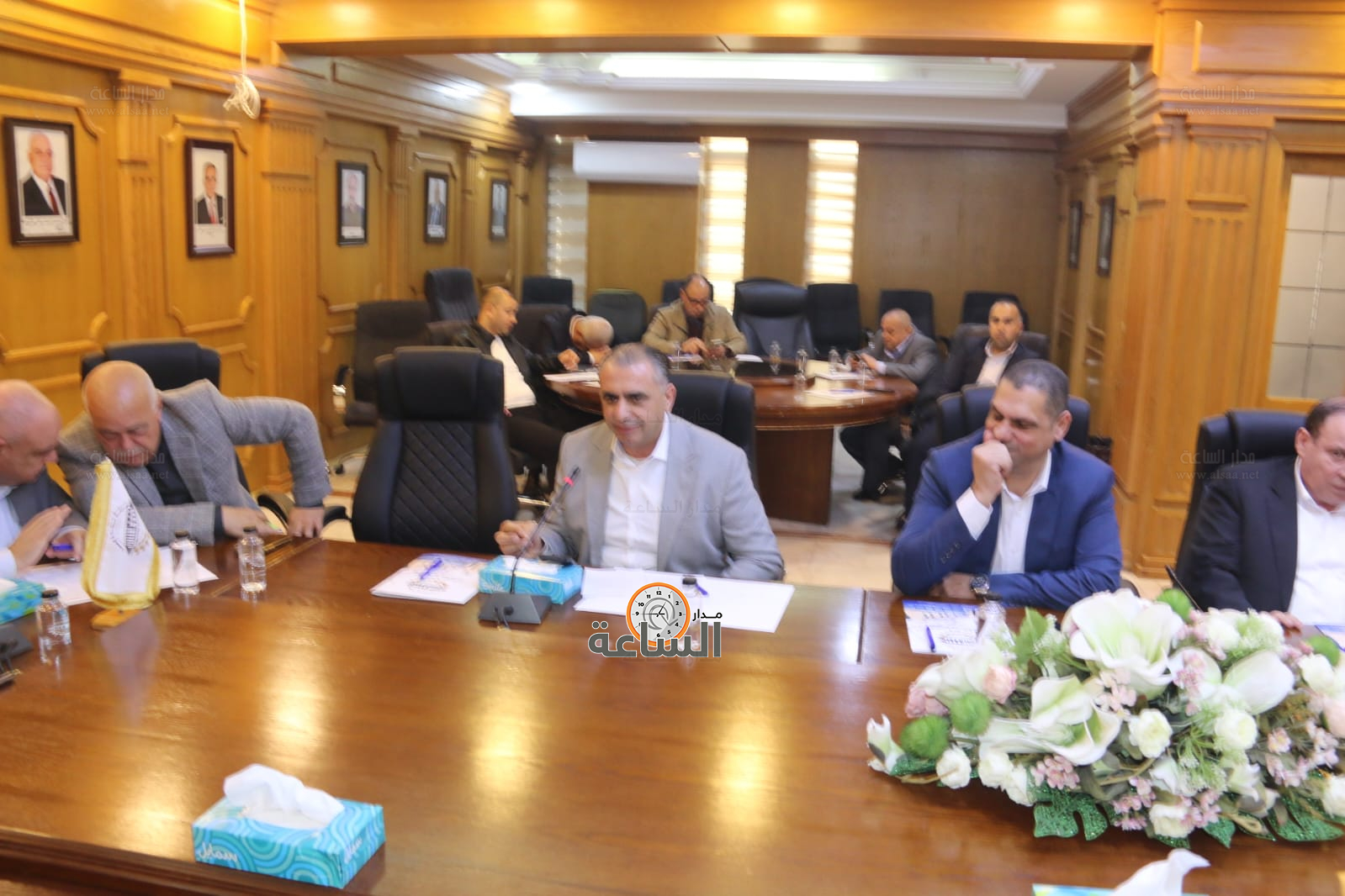 Madar Al-Saa Images 0.8568825303285124