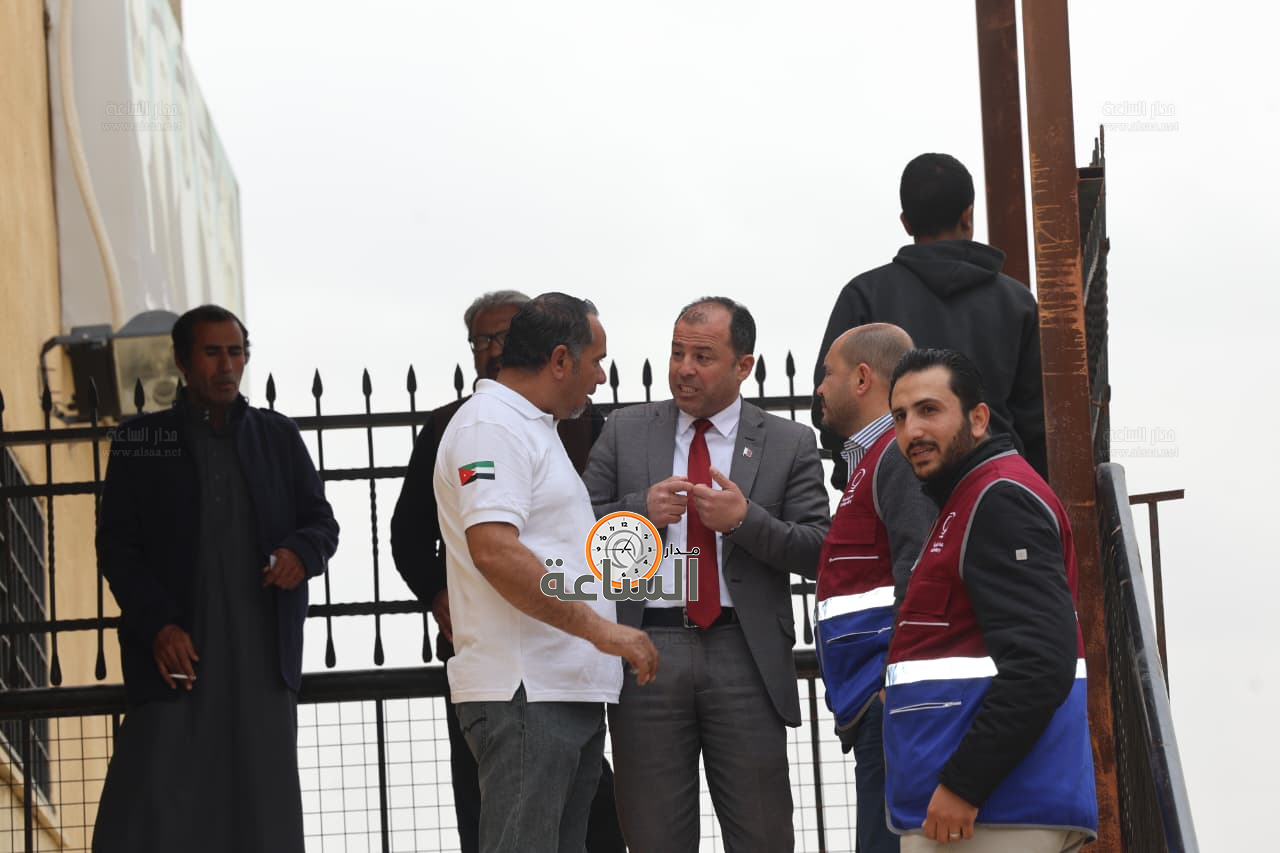 Madar Al-Saa Images 0.23775539085500486