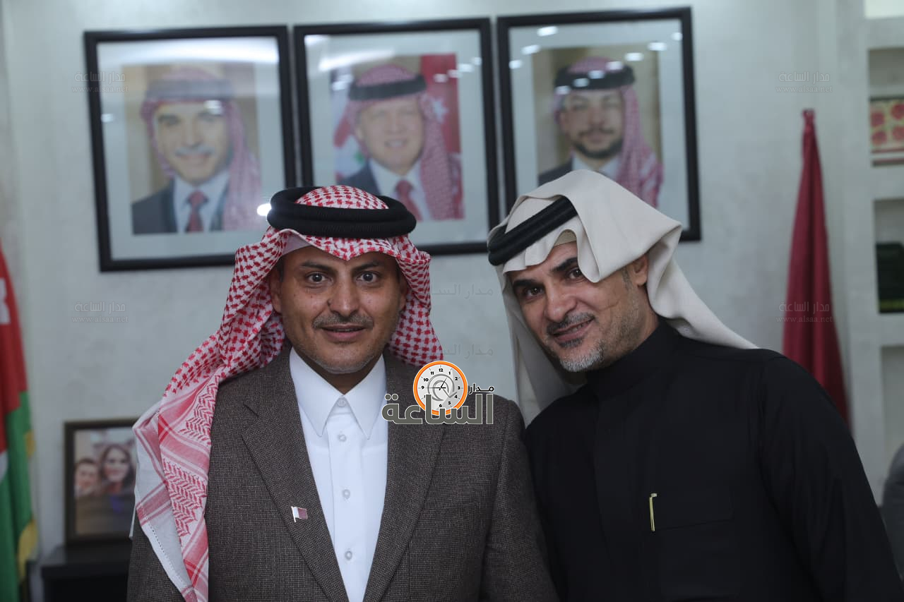 Madar Al-Saa Images 0.9440496017946325