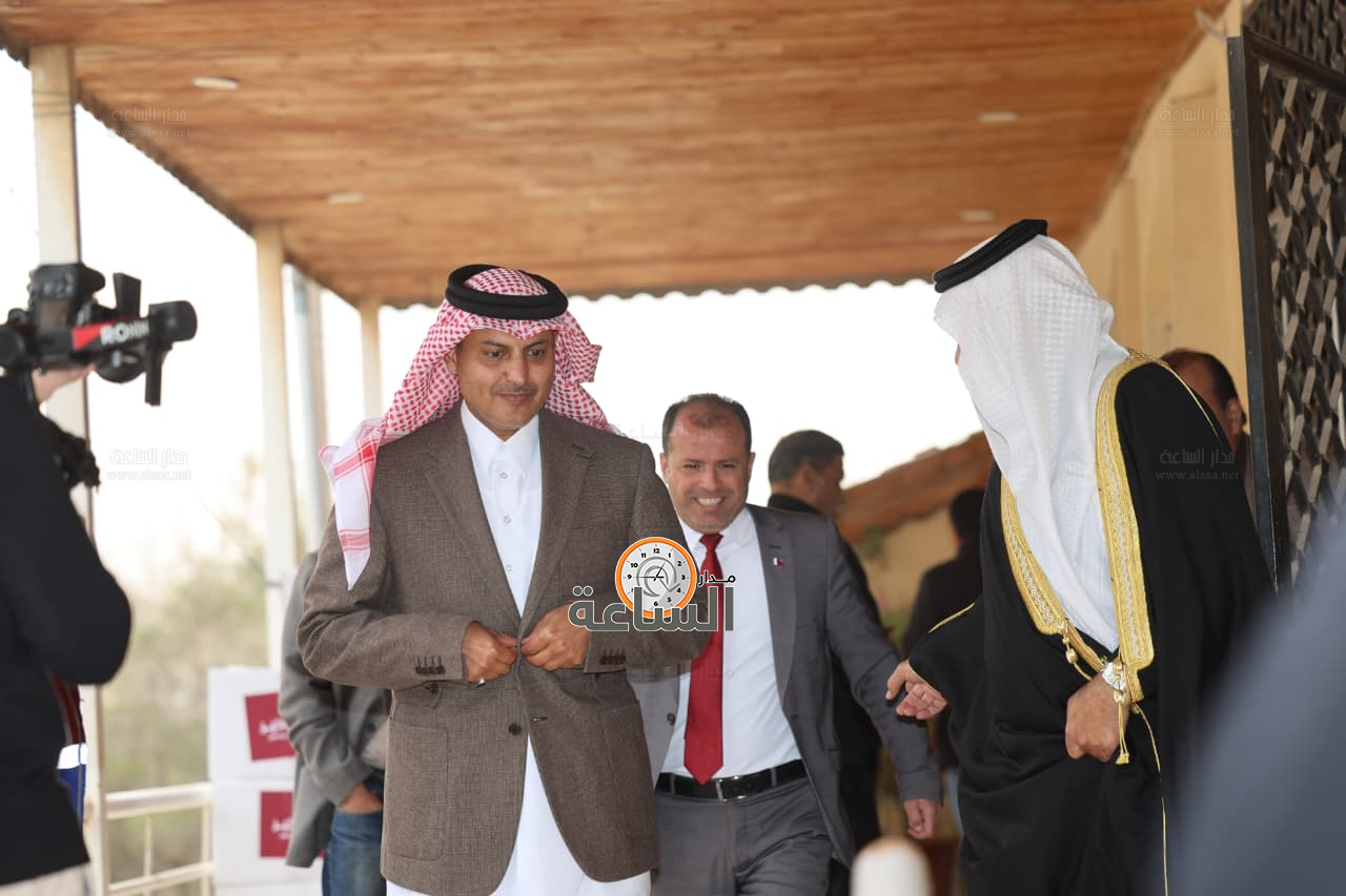 Madar Al-Saa Images 0.055632639529603733