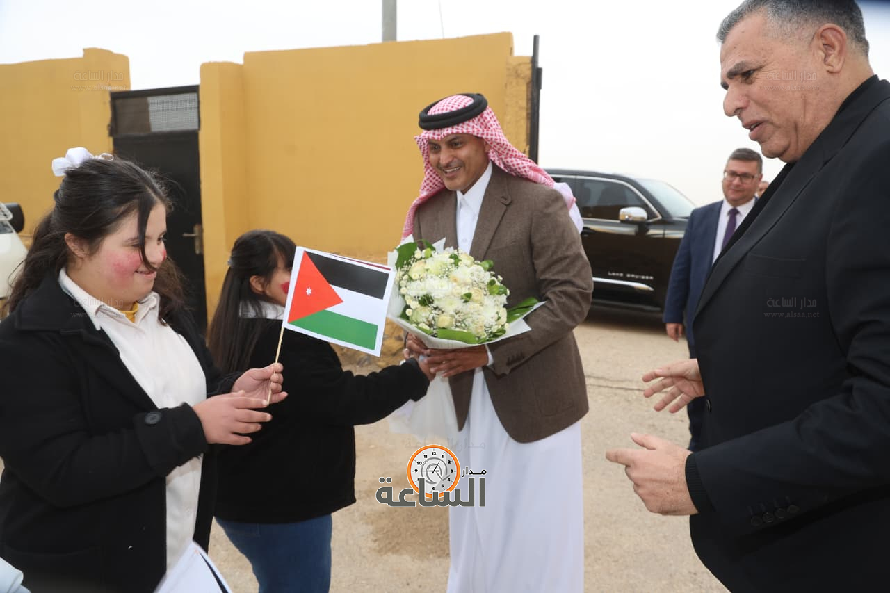 Madar Al-Saa Images 0.2743908338344364