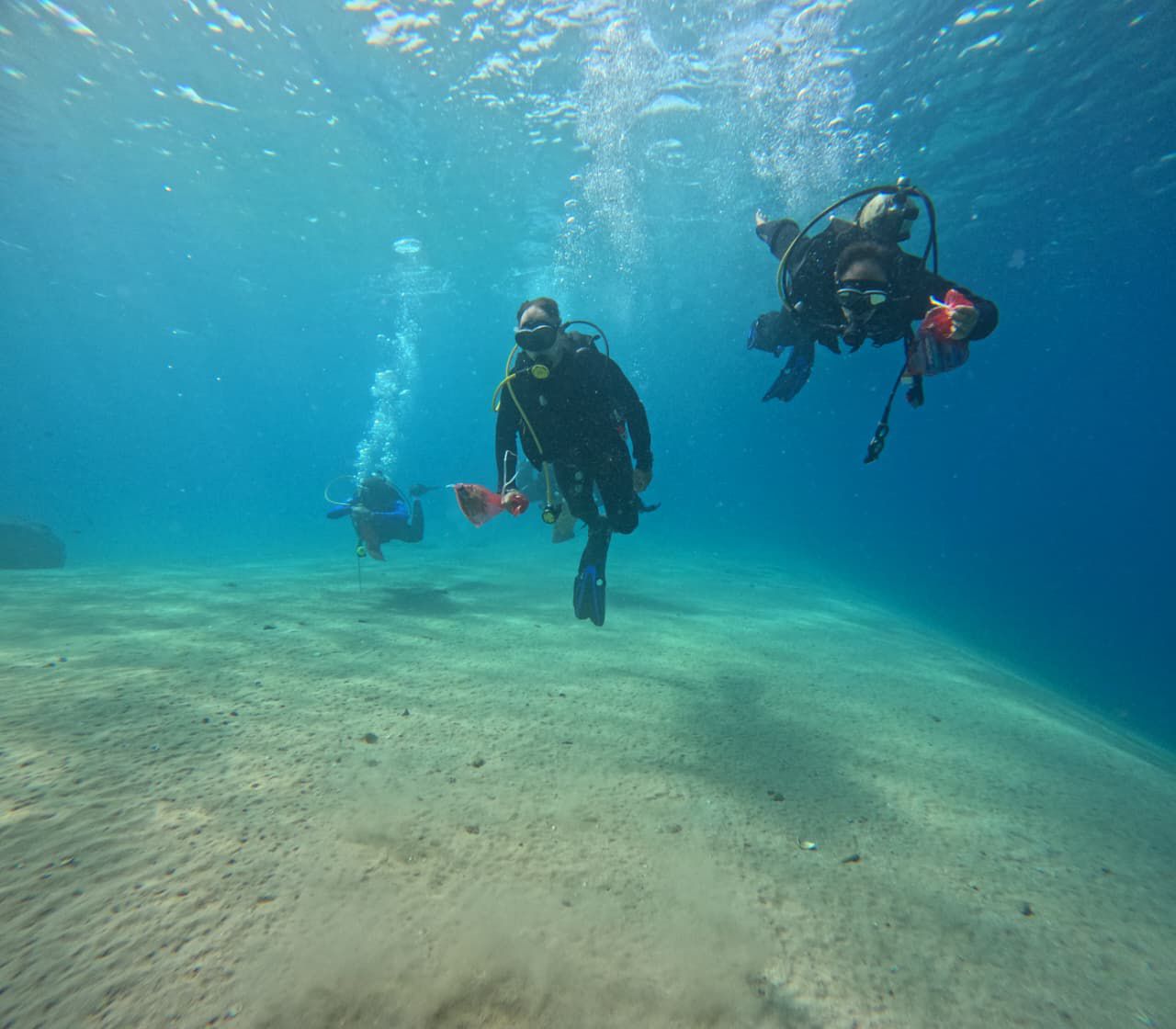 Madar Al-Saa Images 0.42474982422564045